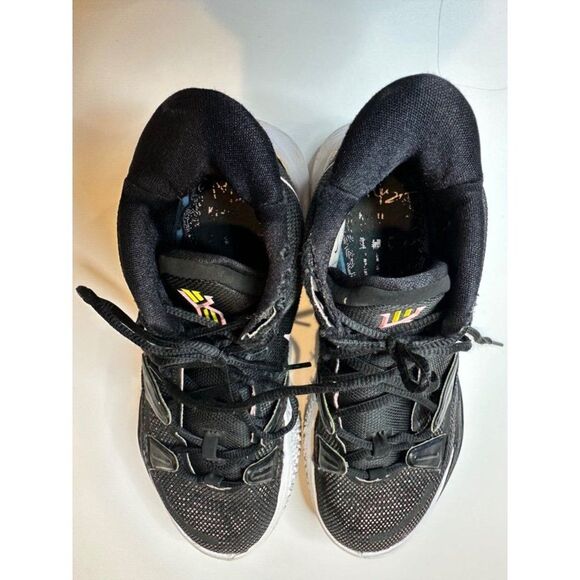 Nike Kyrie Ripple Effect Shoe Sneakers Size 8 Mens - Picture 9 of 12